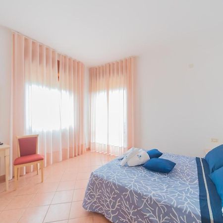 Hotel America Marina di Camerota Extérieur photo