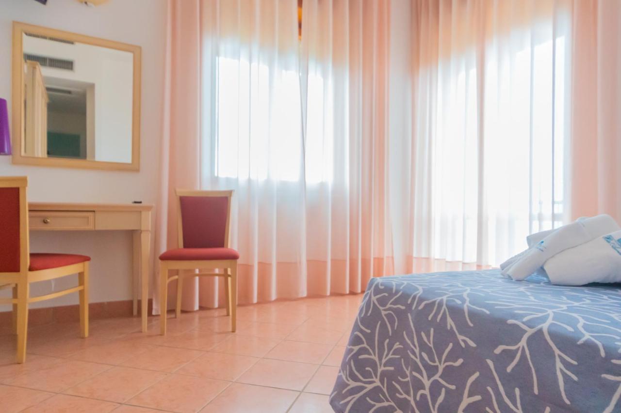 Hotel America Marina di Camerota Extérieur photo