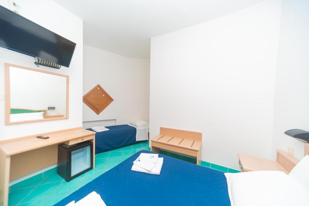 Hotel America Marina di Camerota Extérieur photo