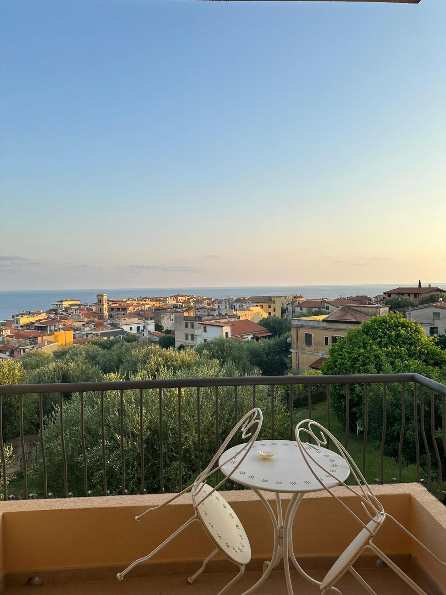Hotel America Marina di Camerota Extérieur photo