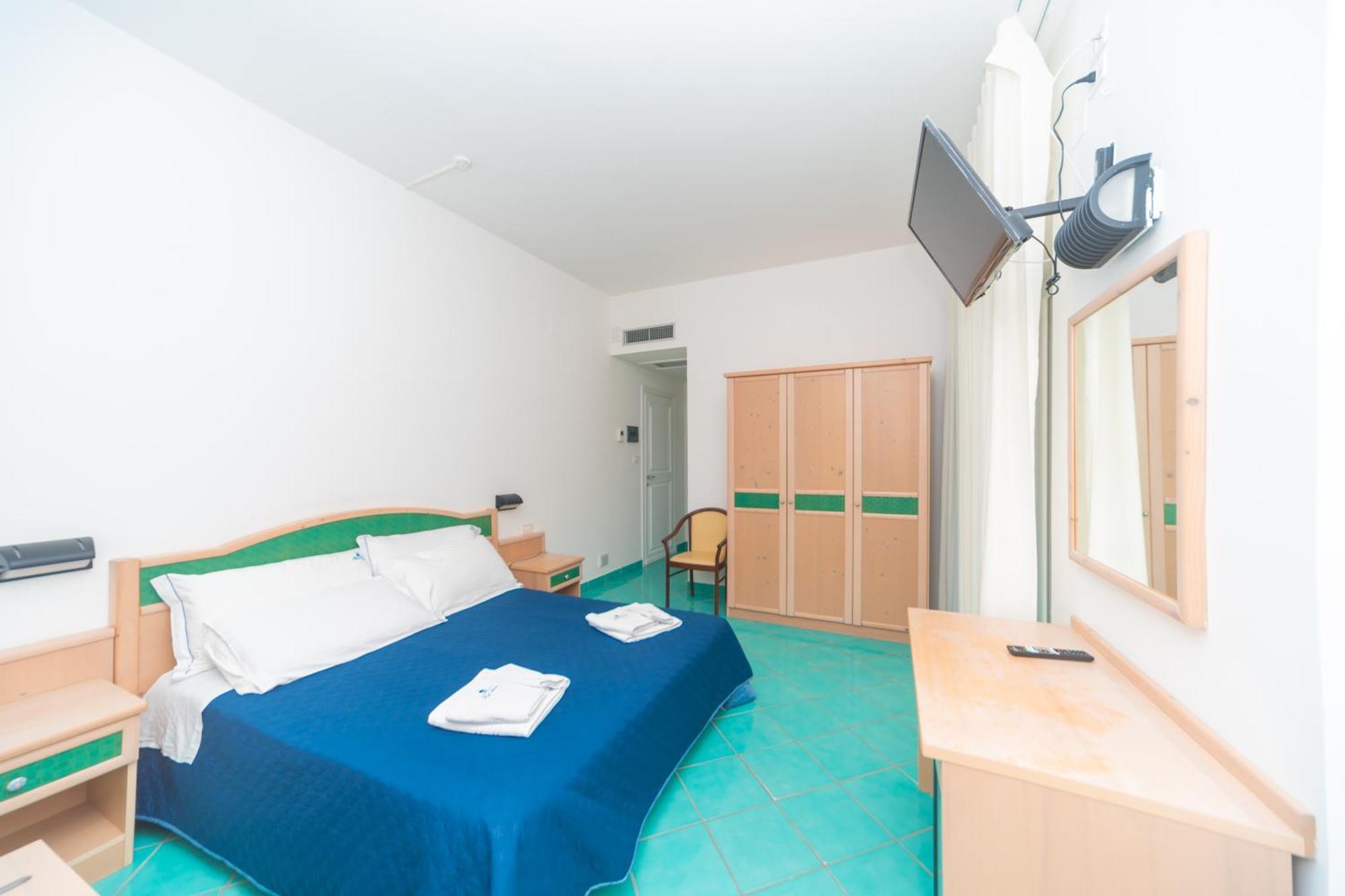 Hotel America Marina di Camerota Extérieur photo