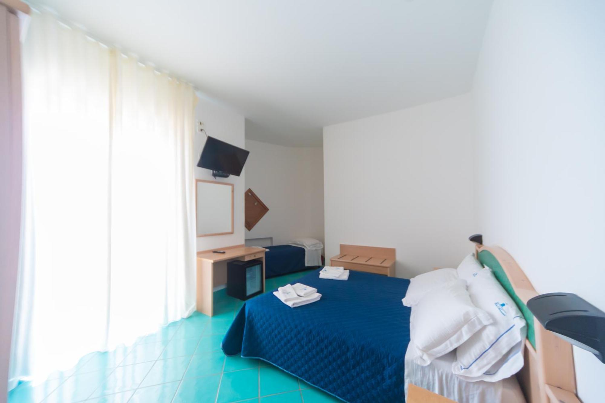 Hotel America Marina di Camerota Extérieur photo