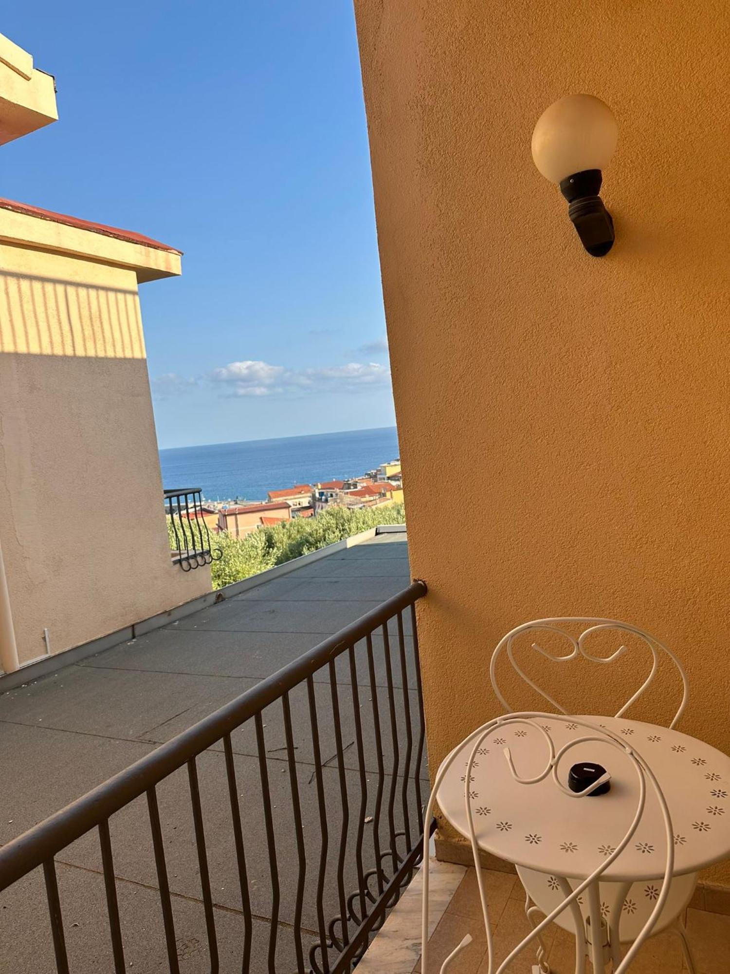 Hotel America Marina di Camerota Extérieur photo