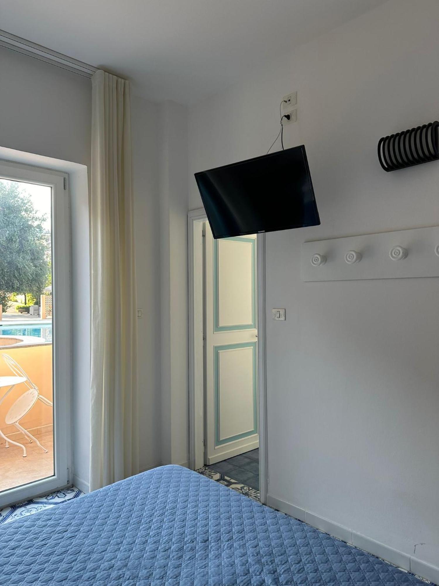 Hotel America Marina di Camerota Extérieur photo